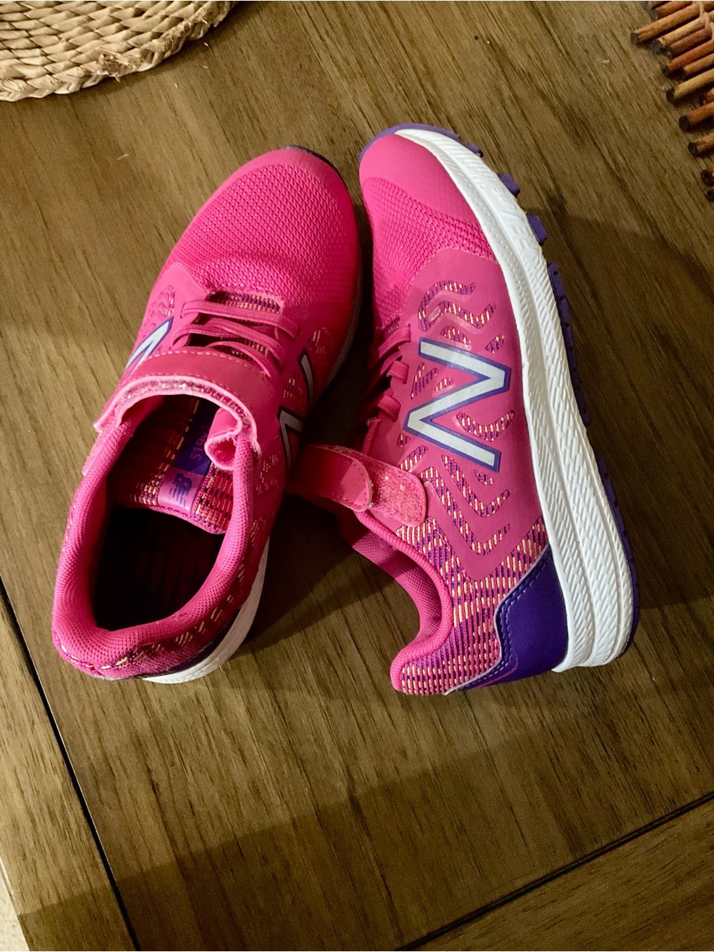New Balance • • Girls Running Shoes • Pink & White • Youth  • Sz 3